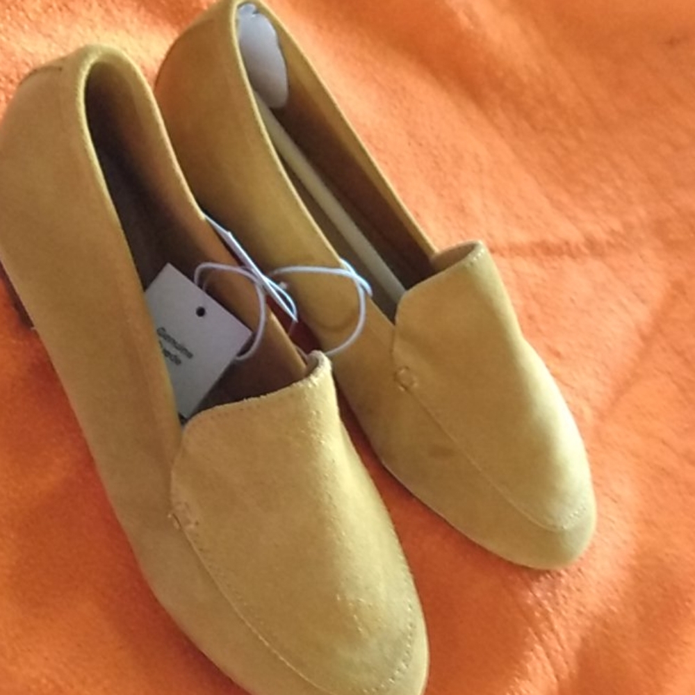 womens suede moccasins